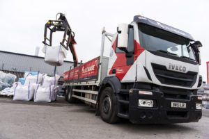 buildbase-3-truck-loading