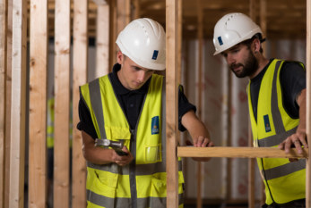 Help builders train to regain construction confidence says FMB