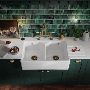 The British Classics range of traditional fireclay sinks from Clearwater feature soft sculpted profiles, traditional thick walls and solid wall construction.