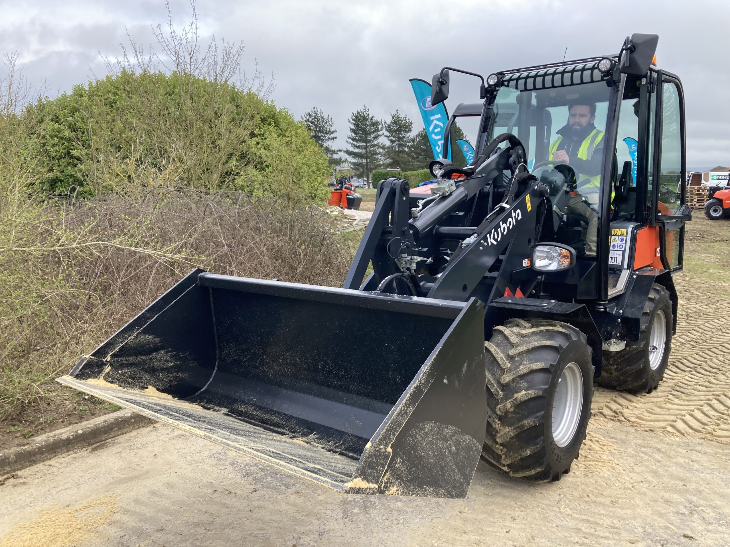 Kubota has widened its battery-powered RT compact wheeled loader range