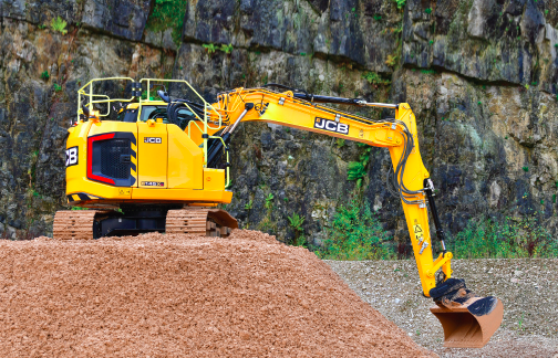 JCB’s 145XR reduced tailswing crawler excavator swings into action