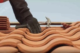 Roof tiles: clay vs concrete